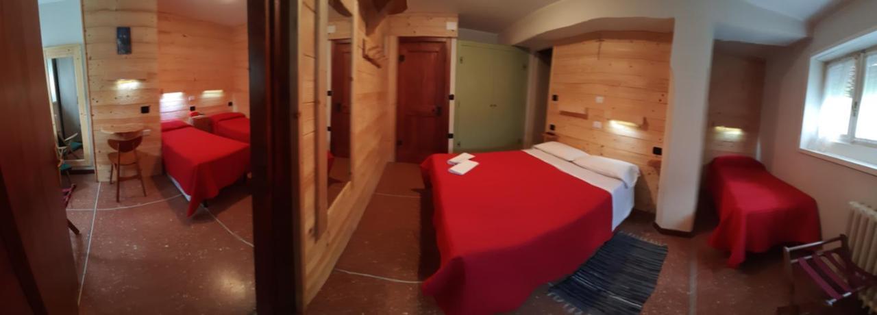 Albergo Cioccarelli Aprica Exterior photo