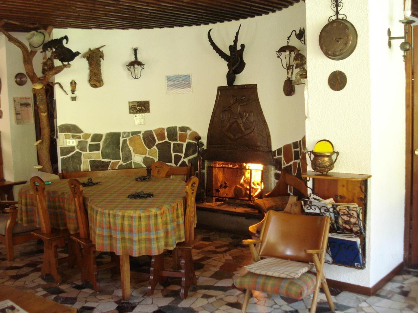 Albergo Cioccarelli Aprica Exterior photo