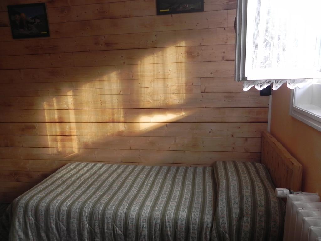 Albergo Cioccarelli Aprica Exterior photo