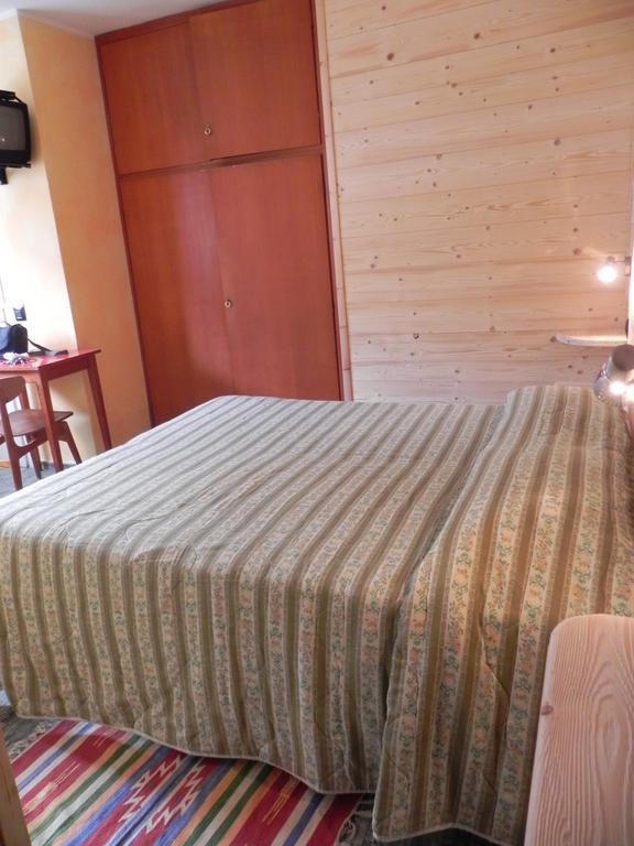 Albergo Cioccarelli Aprica Exterior photo