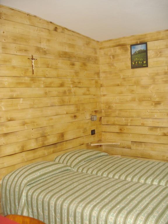 Albergo Cioccarelli Aprica Exterior photo